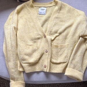 Abercrombie & Fitch Women's Soft Yellow Cardigan